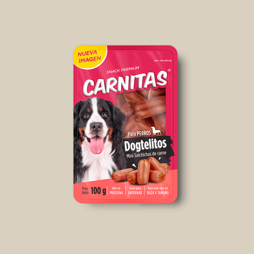Snack de carne en forma de salchicha